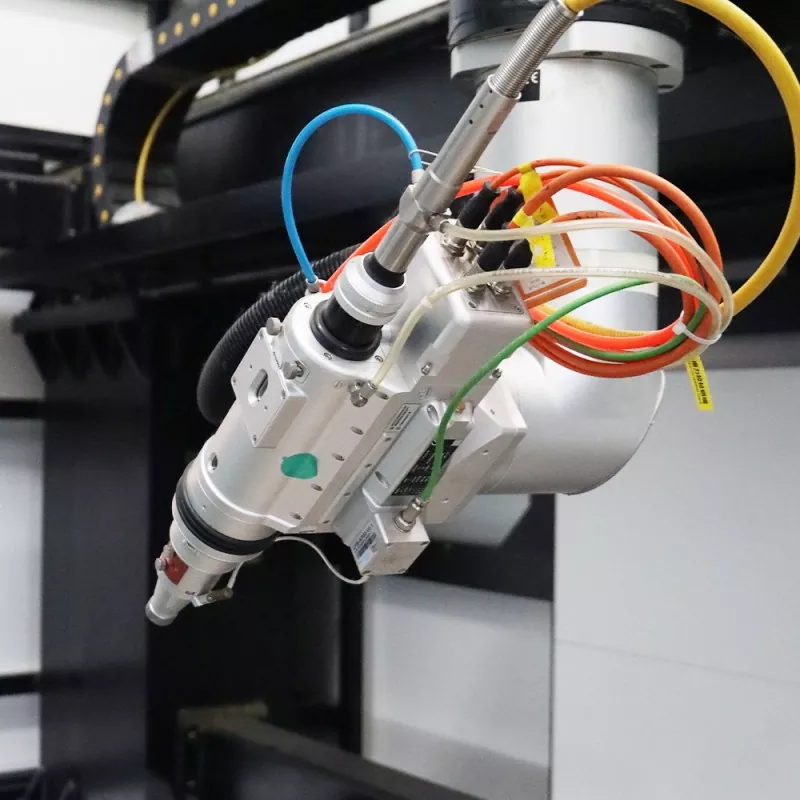 Pięcioosiowa maszyna do cięcia laserowego 3D
